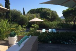 Terrasse piscine vue