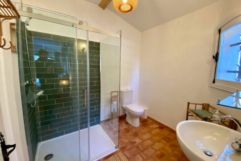 e5bebc5f-4dcc-4118-a126-be03c1fb6cdb