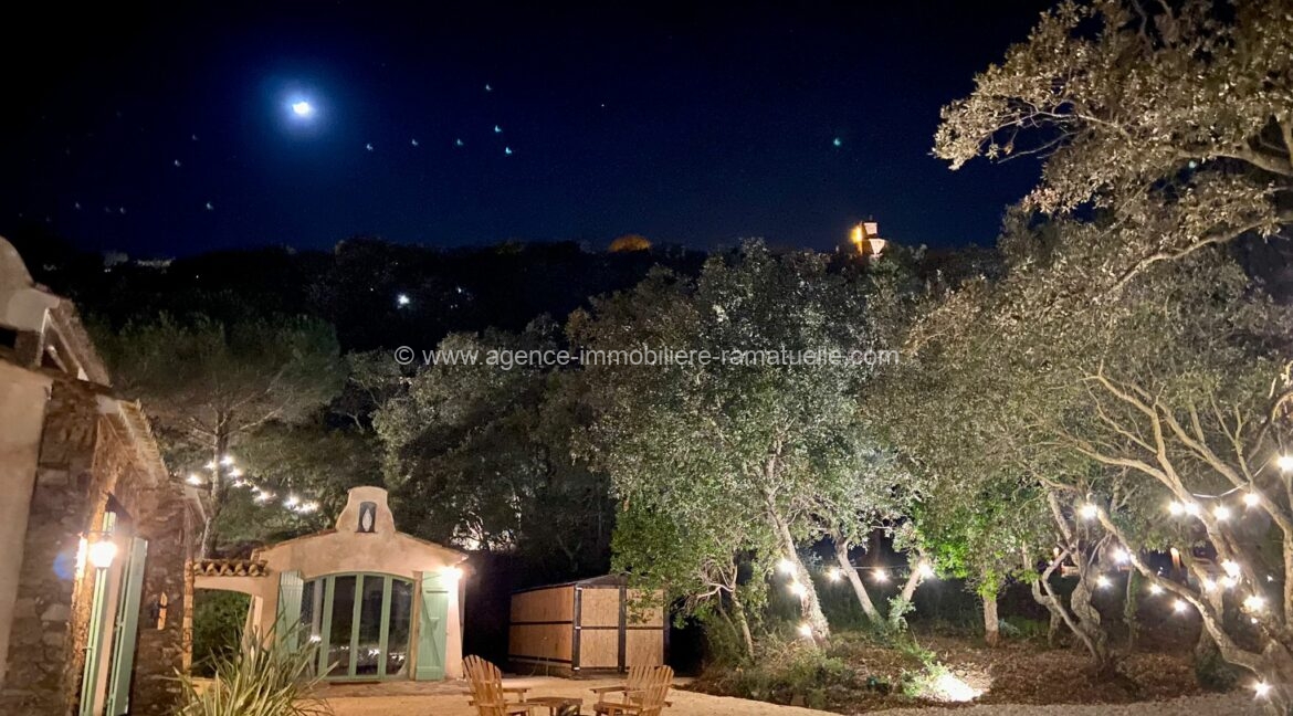 f7f1c353-eec8-492c-94cc-0f2c6664240d