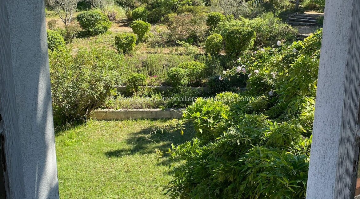 20f64e0c-3247-4def-a6a9-4a4ddc3967ea