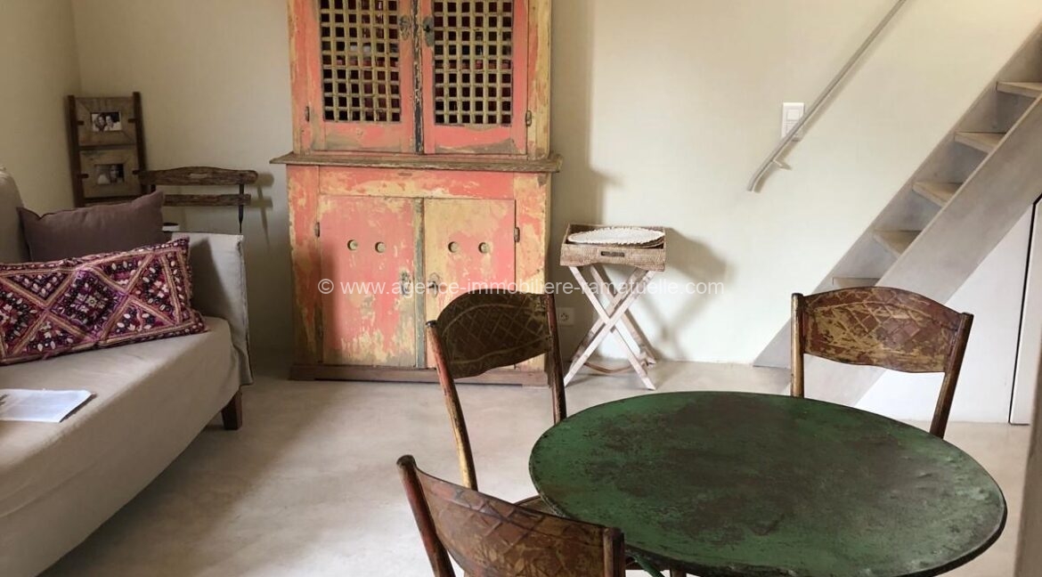 82caaca5-e031-4fa6-b51e-7803ac31a9d5