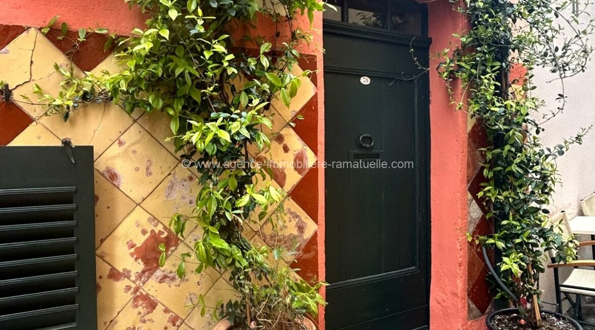 e34fdd8e-c25e-432a-98bd-082a099d5959