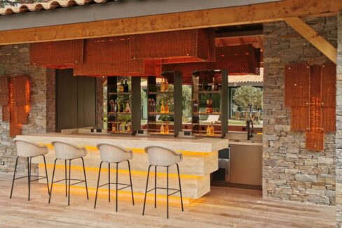 12e837cf-d477-44d6-acbc-1b9d04704879