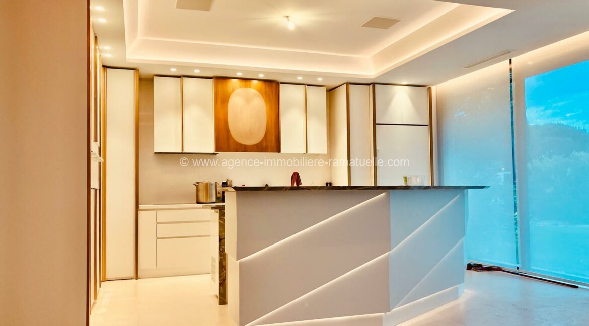 402df11d-94d6-49d1-a37f-589ad498a414