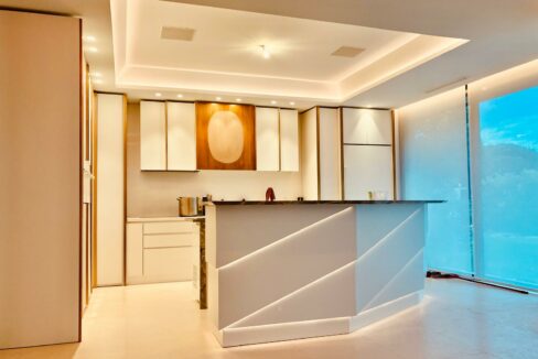 402df11d-94d6-49d1-a37f-589ad498a414