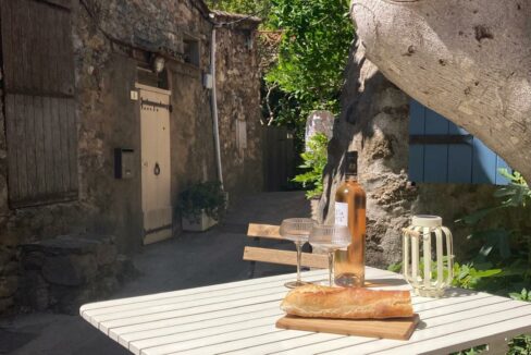 ff9d5b2c-18f6-4f15-a870-786d87a0e338