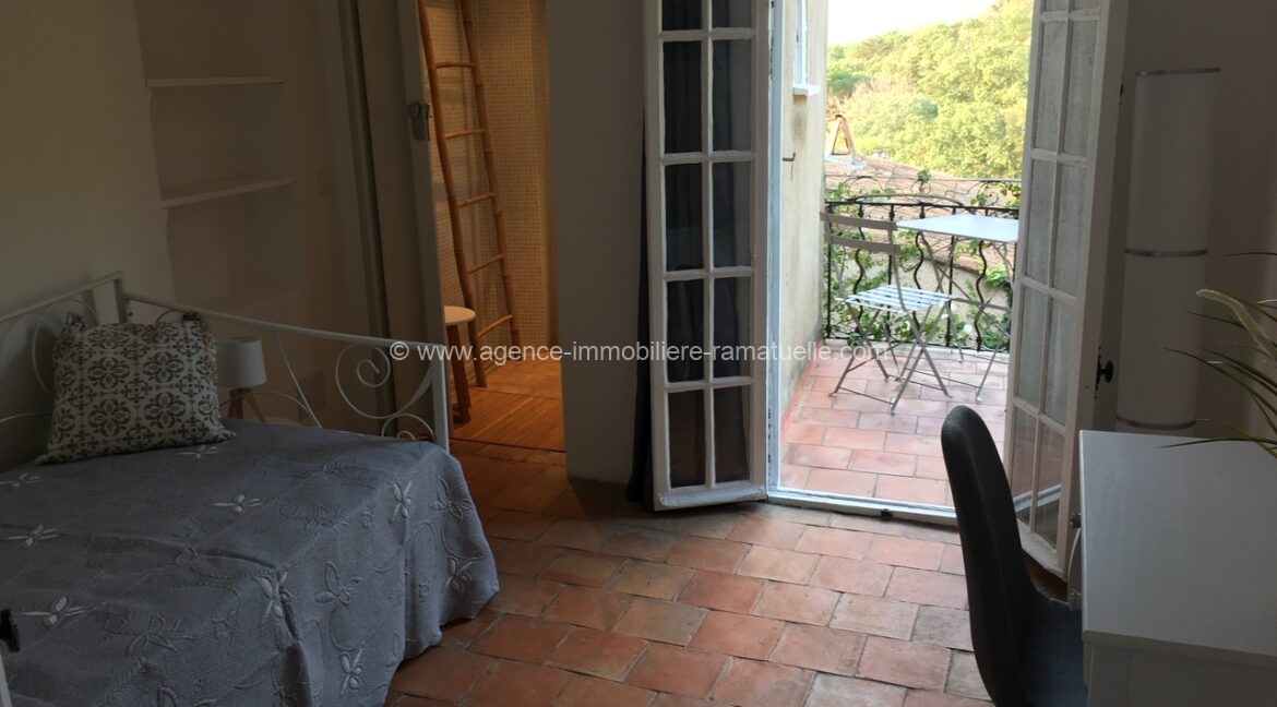 image3