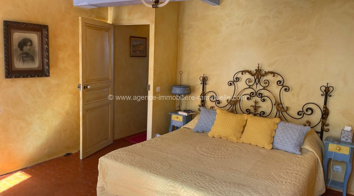 b211a707-c7bb-41a5-8876-fdb054687db3