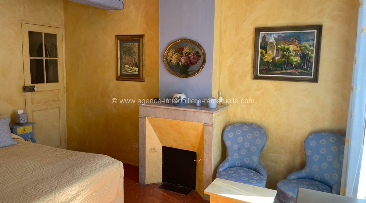 fa01bb0c-eb32-4108-85fa-a535c4184598