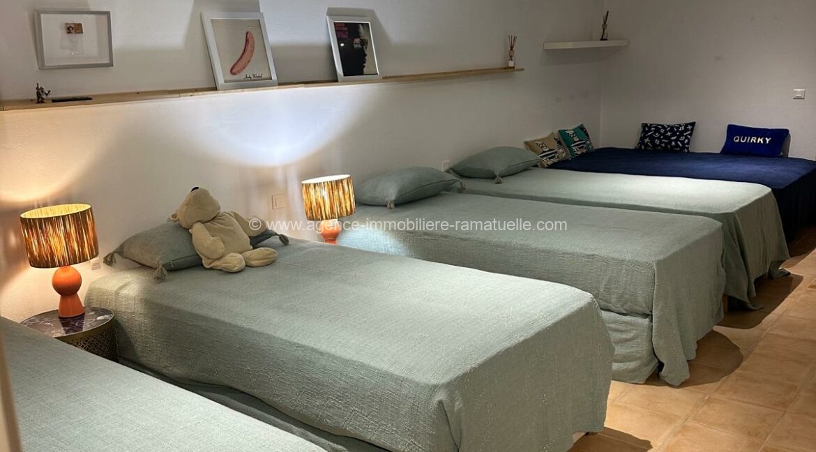 a51d96be-987b-4e67-ab41-e6041edcd7ff