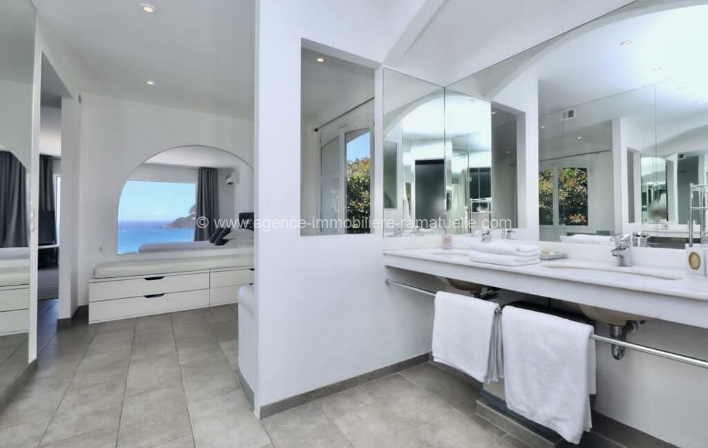 PHOTO-2021-04-15-12-08-43