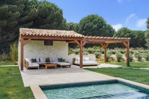 1a991599-2bd5-47b3-933b-c028961a623b