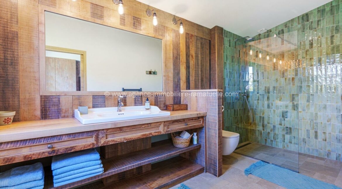 7e36227a-89a2-41e4-bdb1-5d4d33093257