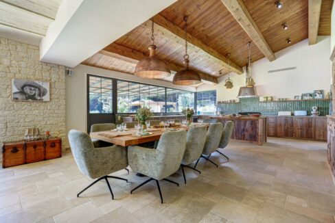 d5ae7404-6044-45c5-92b4-7d11c747289f