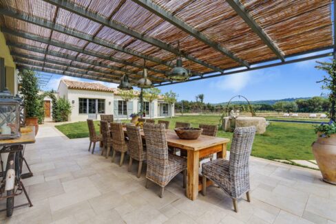 e9c6e73a-e943-420a-a570-0a5d52f64776