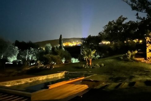 2956a059-5fc5-41a3-bf5d-852b81f2f4bd