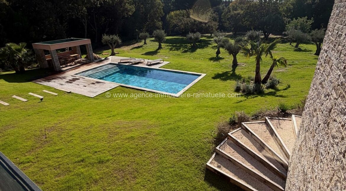 a8e57d81-4f59-4e66-ba03-6fa80c005a58