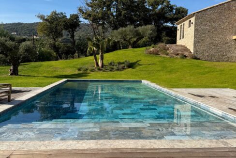 dfecd56a-6a2c-4af6-ae90-429b1d001411